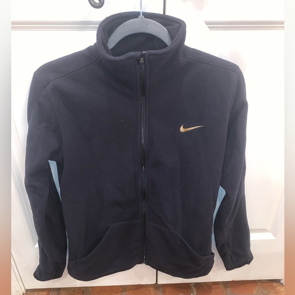Nike women’s therma fit zip up